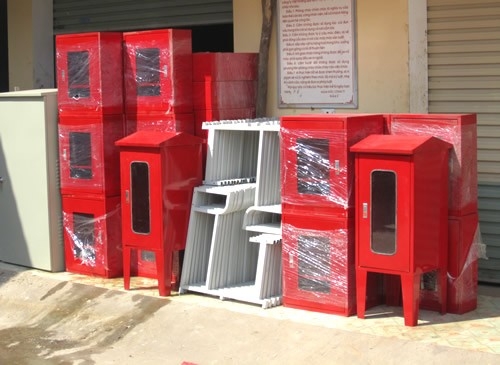 HỘP TỦ CHỮA CHÁY NGOÀI ĐẶT NGOÀI TRỜI ĐỰNG VAN,VÒI,BÌNH CHỮA CHÁY