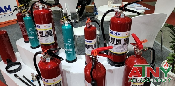 Báo giá kiểm định cấp tem PCCC bình bọt foam xách tay và xe đẩy 6lit 9lit 25lit 45lit 50lit