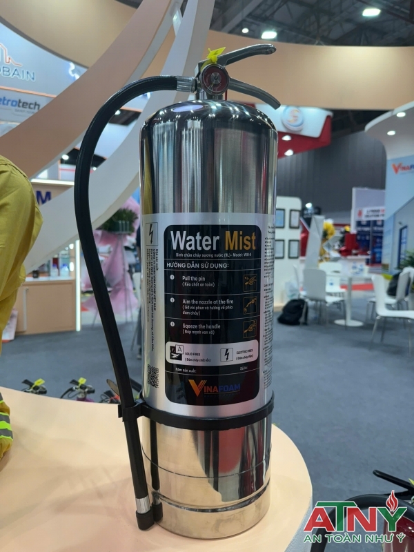 Bình chữa cháy sương nước 6 lít 9lit inox 304 đám cháy A chất rắn và điện