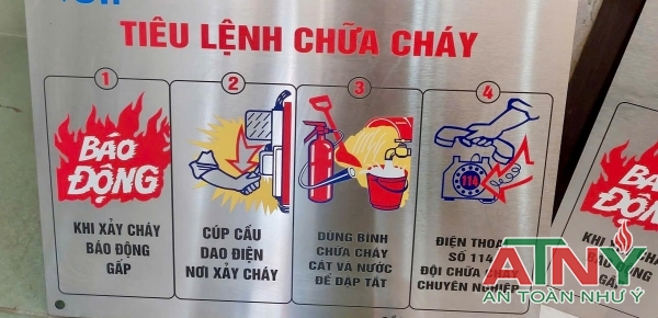 Bộ nội qui tiêu lệnh pccc bằng inox 304 giá bao nhiêu?