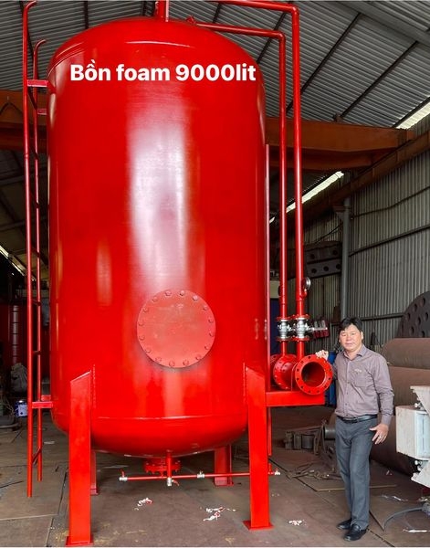 Bồn foam bao gồm bộ trộn foam túi cao su ống thăm mực foam