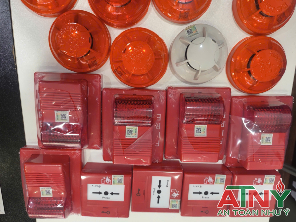 Còi đèn chớp báo cháy có chữ fire kiểm định tem pccc
