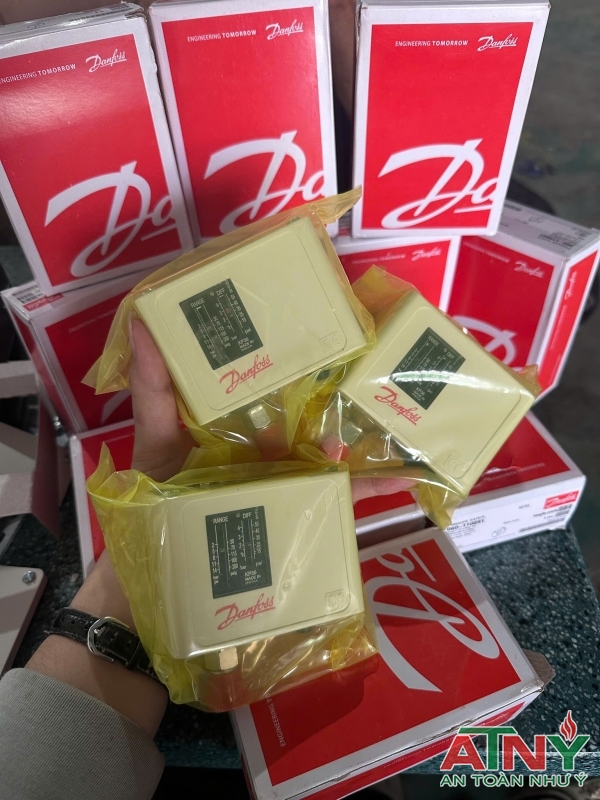 Công tắc áp lực Danfoss cho hệ thống cấp nước bơm chữa cháy
