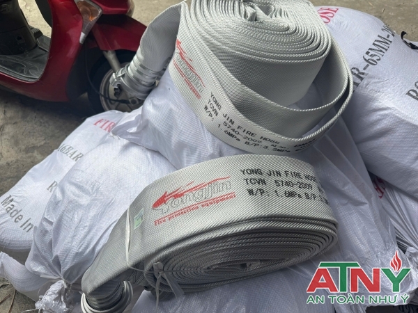 Cuộn vòi chữa cháy yong jin dn50 dn65