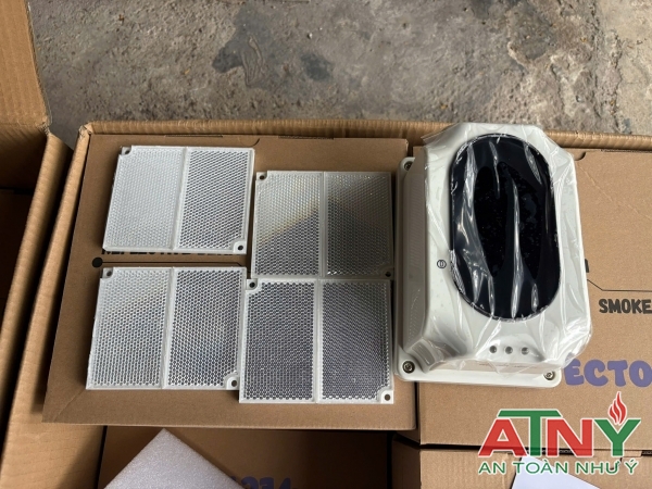 Đầu báo khói beam dạng tia chiếu lắp cho nhà xưởng kho bãi