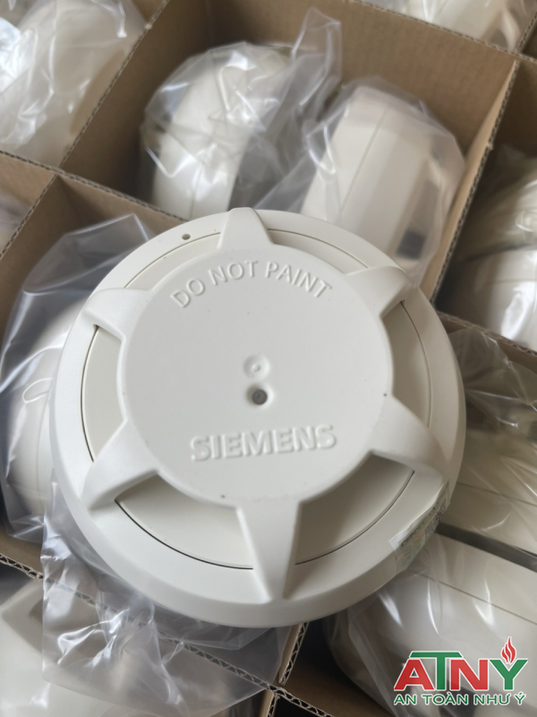 Đầu báo khói Siemens FDO181 kiểm định cấp tem pccc