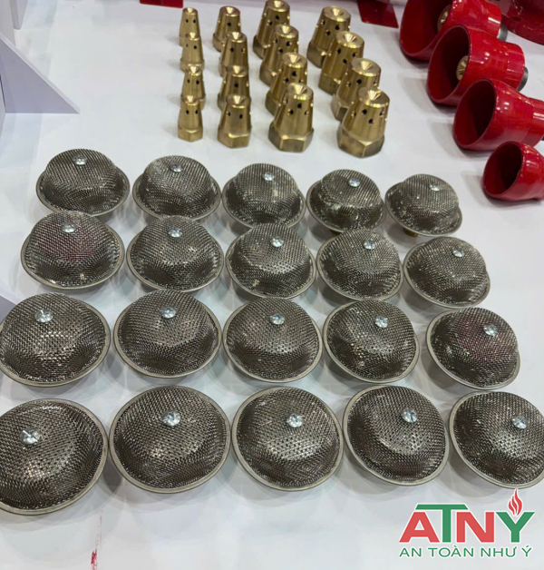 Đầu phun foam kiểm định tem lưu thông giá bao nhiêu?