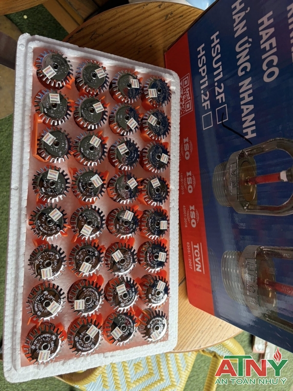 Đầu phun phản ứng nhanh giá rẻ 2026