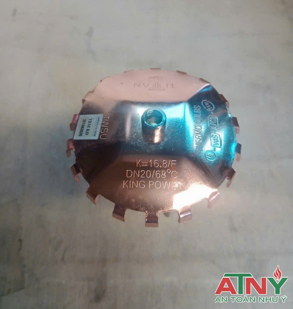 Đầu phun phản ứng nhanh k16.8 68 độ c hướng lên xuống