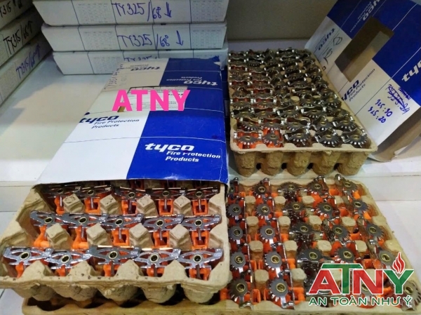 Đầu phun sprinkler hướng ngang có kiểm định giá bao nhiêu?