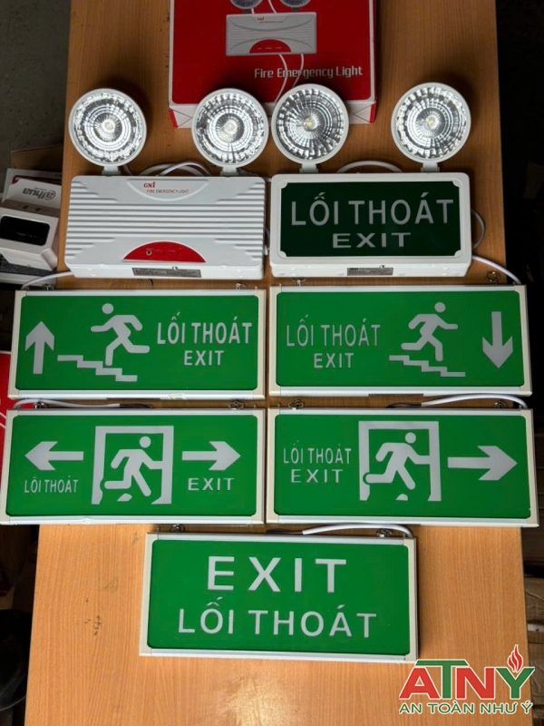 Đèn exit sự cố giá rẻ có kiểm định cấp tem pccc năm 2025