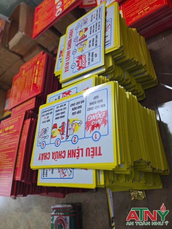 Địa chỉ bán bộ nội qui tiêu lệnh pccc tại tphcm