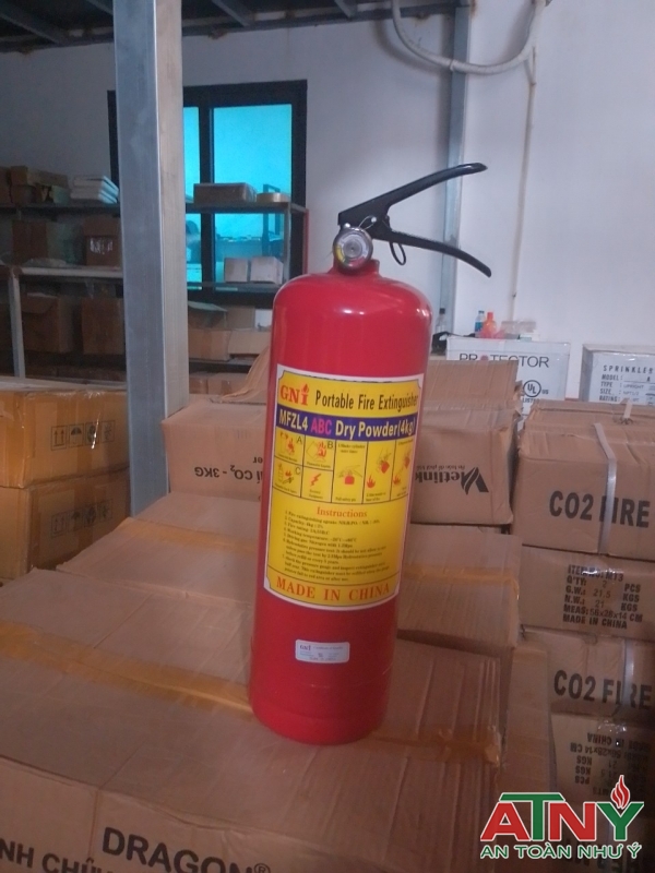 Gía bình chữa cháy bột abc 4kg Trung Quốc có sẵn hàng
