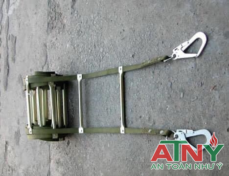 Gía thang dây thoát nạn thoát hiểm nhà cao tầng chung cư 5m 10m 15m 20m 25m 30m 35m 40m 45m 50m 55m 60m 65m 70m 75m 80m 85m 90m 95m 100m