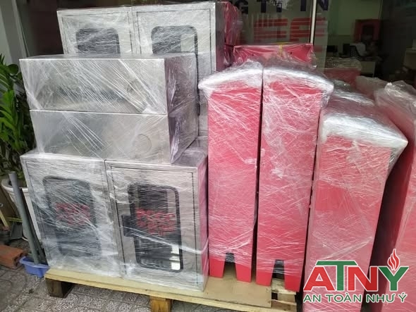 Gía tủ pccc năm 2026 trong nhà ngoài trời