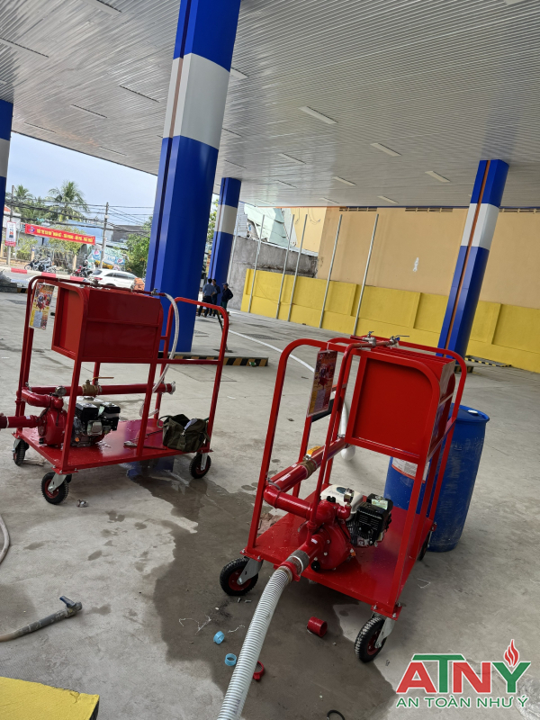 Hệ thống chữa cháy foam cho cây xăng dầu gồm những gỉ?