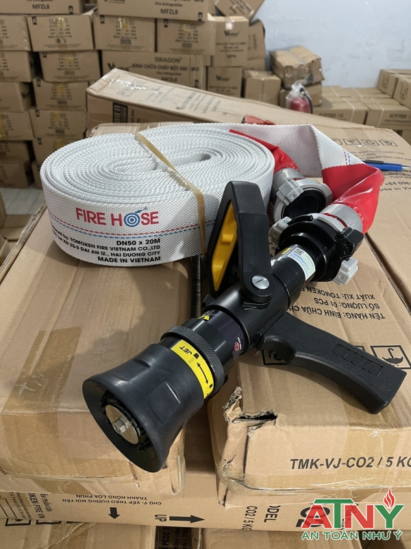 Lăng phun chữa cháy đa năng là gì? Tomoken X DN50 DN65