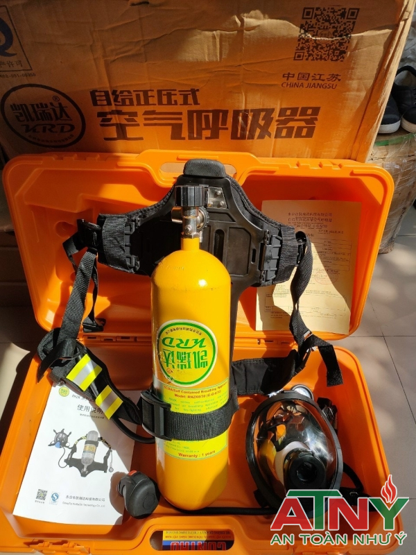 MẶT NẠ PHÒNG ĐỘC CÓ BÌNH OXY DƯỠNG KHÍ TRUNG QUỐC GIÁ RẺ