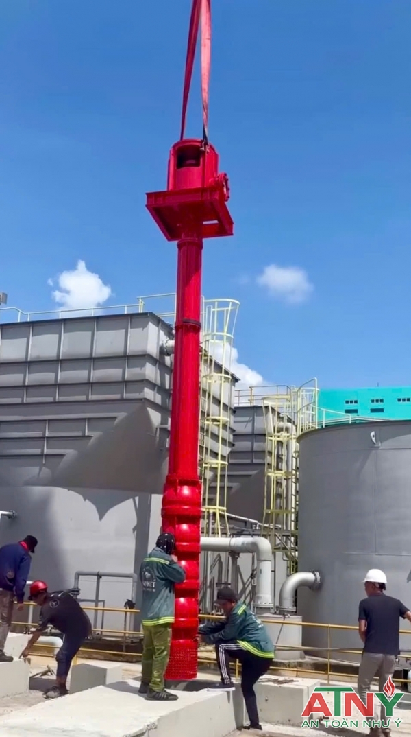 Máy bơm turbine trục đứng pccc giá 2025