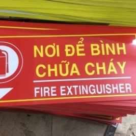 Bảng hiệu biển báo nơi để bình chữa cháy hưỡng dẫn sử dụng bình chữa cháy bột co2