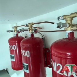 Báo giá bình chữa cháy FM200 treo tường phun tự động