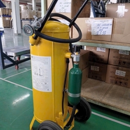 Bình chữa cháy kim loại dạng xe đầy Yamato ym-50