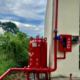 Bồn foam 500L lít cung cấp báo giá lắp đặt trọn gói cho kho xăng dầu hóa chất dung môi