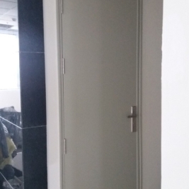 Cửa thép chống cháy giá bao nhiêu bao gồm kiểm định cấp tem Phòng Cháy Chữa Cháy