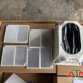 Đầu báo khói beam dạng tia chiếu lắp cho nhà xưởng kho bãi