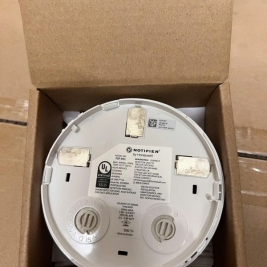 Đầu báo khói kèm đế notifier honeywel fsp951