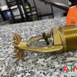 Đầu phun chữa cháy sprinkler Tyco k33.6 hướng xuống TY9286