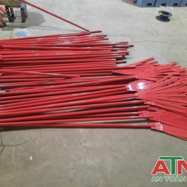 DỤNG CỤ CHỮA CHÁY RỪNG QUẠT DẬP LỬA BẰNG THÉP,CÂU LIÊM LƯỠI LIỀM,BÚA RÌU THOÁT HIỂM