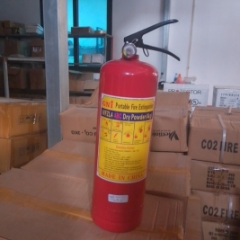 Gía bình chữa cháy bột abc 4kg Trung Quốc có sẵn hàng