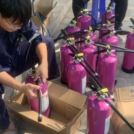 Giá Bình chữa cháy pin lithium bao nhiêu tiền?1 kg 3kg 6kg 9kg