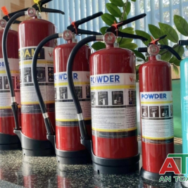 Gía bình chữa cháy vinafoam bột abc 1kg 3kg 4kg 6kg 8kg 9kg 25kg 35kg 50kg co2 3kg 5kg