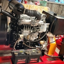 Máy bơm chạy dầu diesel dùng tưới tiêu cấp nước chữa cháy