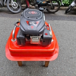 Máy bơm phao thả nổi thailan 6,5hp hdf6