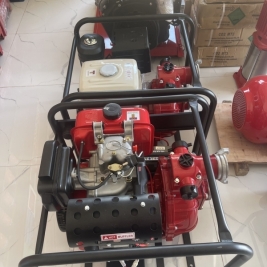 Máy bơm xăng di động khiêng tay hoặc xe đẩy có đề và dựt tay công suất 6,5hp 7,5hp 9hp 13hp 15hp 18hp 20hp