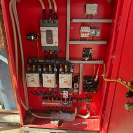 Tủ điều khiển 3 bơm điện diesel bù áp thiết bị ls korea