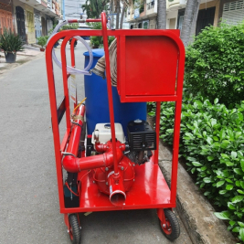 Xe foam lưu động xe đẩy dùng cho cây xăng dầu kho hóa chất dung môi