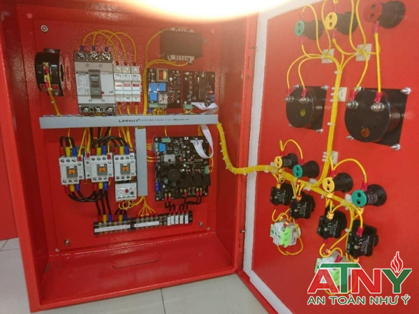 Tủ điện điều khiển máy bơm chữa cháy gồm những gì